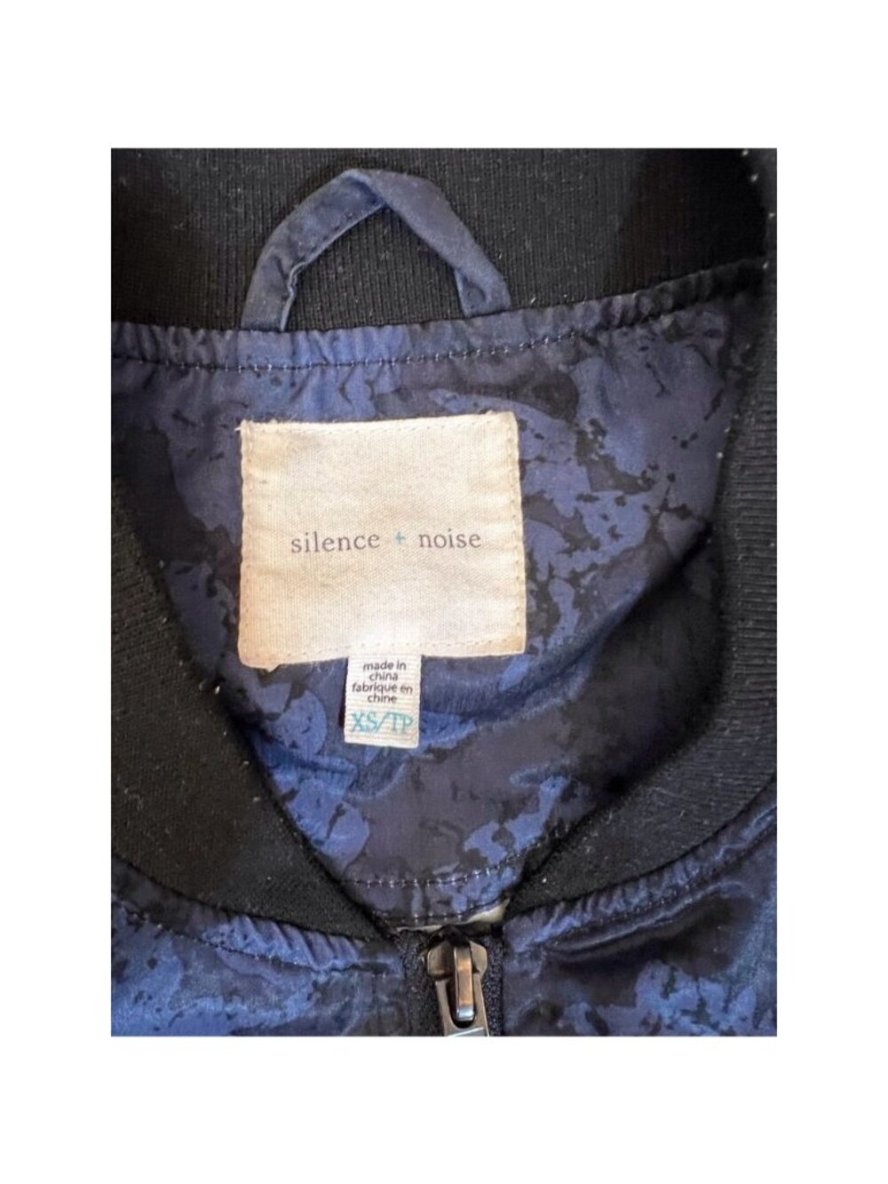 Silence + Noise Womens Bomber Jacket XS Blue Black Abstract Full Zip Pockets - Picture 3 of 6